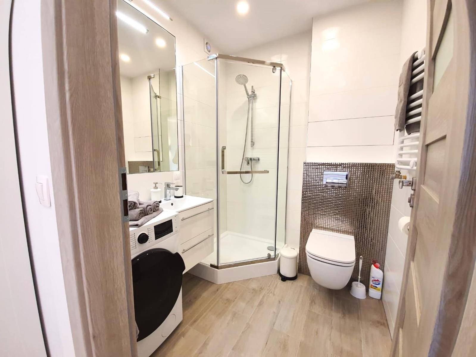 Apartament Przy Starowce - Hampton ブンツラウ エクステリア 写真