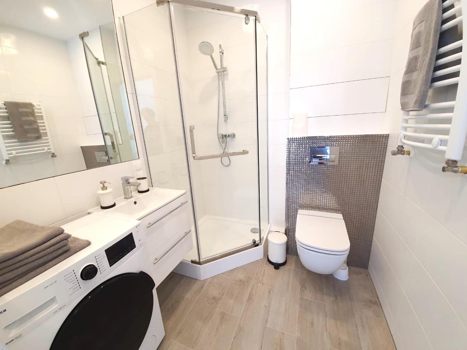Apartament Przy Starowce - Hampton ブンツラウ エクステリア 写真